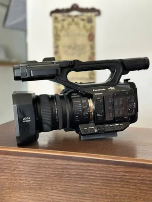 DSLR Cameras . Other . Used3