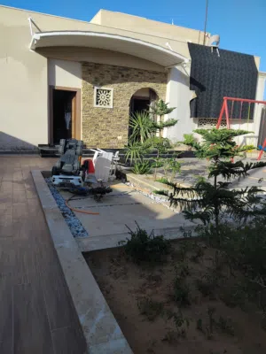 220 m2 3 Bedrooms Villa for Sale in Tripoli Abu Saleem