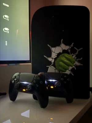 PlayStation 5 Black Edition 1TB بحالة الوكالة للبيع بلاسيتيشن 5