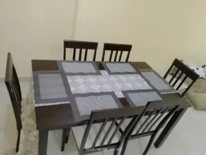 dining table (6 chairs)