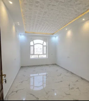 200 m2 4 Bedrooms Apartments for Rent in Sana'a Bayt Baws