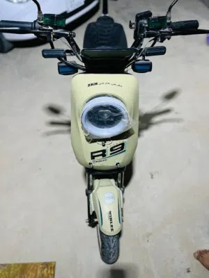 دراجة r9
