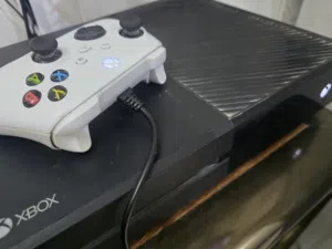 XBOX ONE  نظيف السعر غير نهائي وقابل للتفاوض فيما يرضي الطرفين