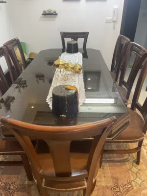 طاوله سفره كبيره عائليه ثقيله