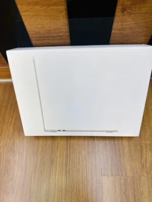 MacBook Air M4 13-inch with 16 GB RAM and 256 GB storage, 1 YEAR WARRANTY BRAND NEW