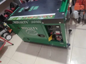 لمولد كهربائي ROYALTY RT17800SN، وهذه أهم المعلومات: مواصفات المحرك موديل المحرك: KD192FE نوع التشغي