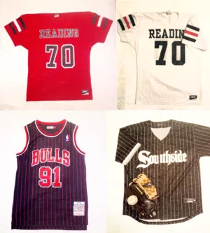للبيع: قمصان و بلايز رياضية أمريكية أصليةFor sale: Original American (NFL), (MLB), and NBA)- jerseys
