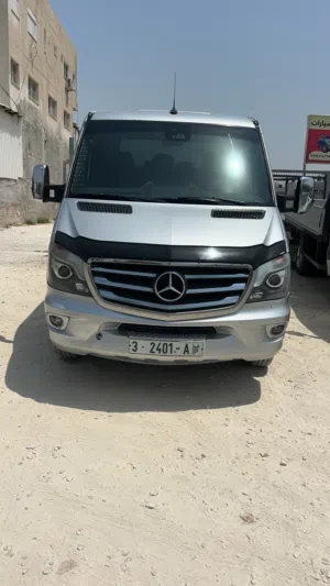 Used Mercedes Benz Other in Qalqilya