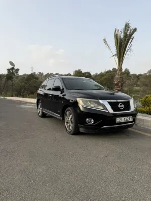 Used Nissan Pathfinder in Amman