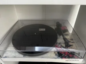 Pro-Ject Essential II Turntable – Parov Stelar Limited Edition