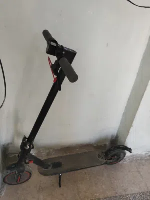 سكوتر كهرباء للبيع 130 دينار داعي السفر