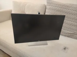 24" Lenovo monitors for sale  in Amman