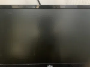 شاشه مستعمل نضيف