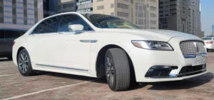 Used Lincoln Continental in Sharjah