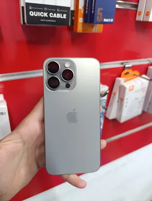 Apple . iPhone 15 Pro Max . 512 GB2