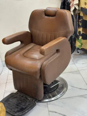 كراسي حلاقة مستعمل