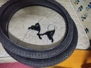 Tire and break lever