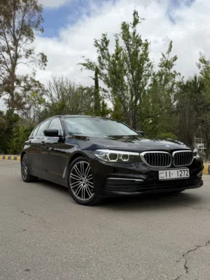 BMW 520I موديل 2019 فحص كامل فل كامل بحالة الوكالة وارد الشركة صيانة الشركة ترخيص و تأمين سنة