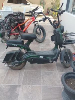 brand new scooter used only 8 days price 130  negotiable