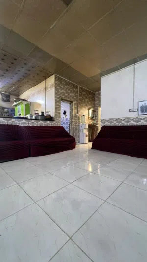 180 m2 3 Bedrooms Townhouse for Rent in Basra Al Muwafaqiya