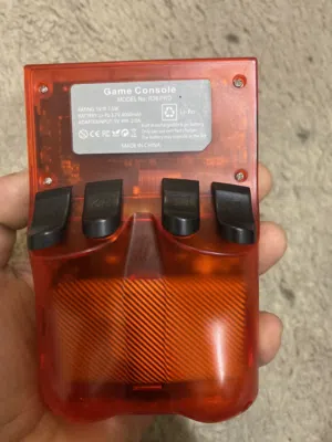 جهاز العب في اكثر من 10000 لعبه 20 دينار