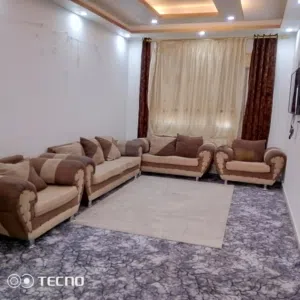 كنب سبع مقاعد ثلاثيه وثنائيه ومفردتين بحاله جيده