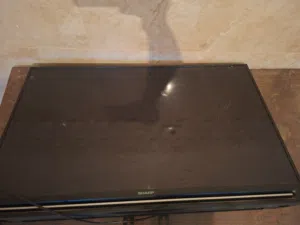 شاشة نوع شارب