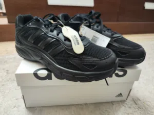 حذاء أديداس أوروبي أصلي جديد 42 ADIDAS ECLYPTIX SHOES