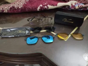 نظارات كليب اون 3 غيارات ماركة vieena بلورايزد بالجراب الأصلي والمنديل