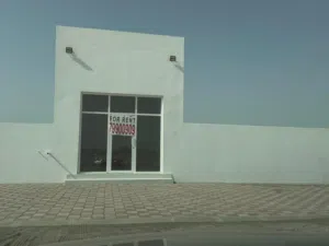 للإيجار ورشة صناعية في ولاية بركاء – منطقة السقسوق الصناعية
