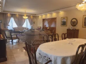 شقة مميزة للبيع في دير غبار - طابق أول