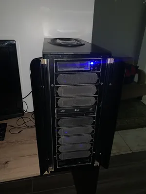 Windows Custom-built  Computers  for sale  in Central Governorate