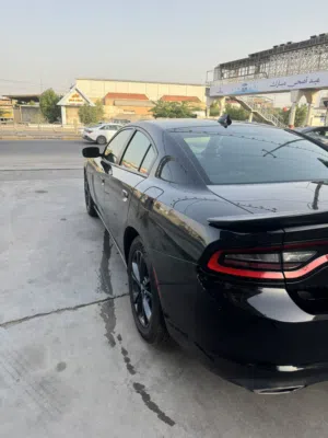 دوج جارجر الحادث موضح بالصوره اسود موديل 22
