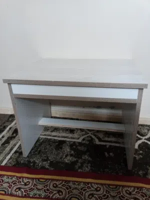 طاوله خشب