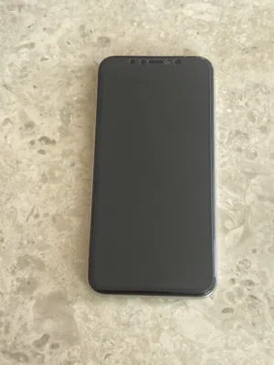 Apple iPhone XS 64 GB in Sharjah