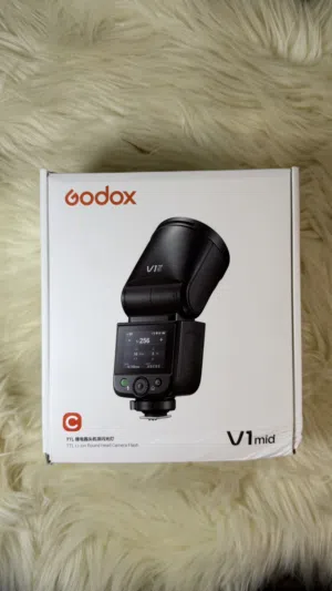 كشاف Godox V1mid