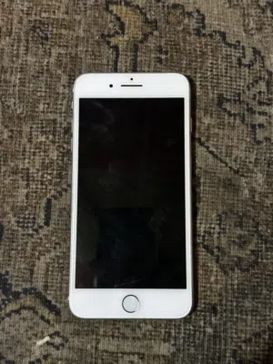 Apple iPhone 8 Plus 64 GB in Basra