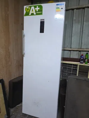 للبيع فريزر290لتر