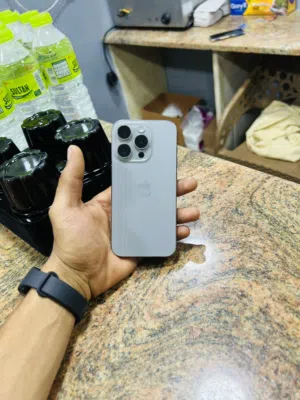 Apple iPhone 15 Pro 128 GB in Tripoli