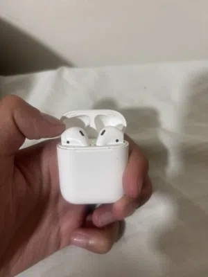 airpods 2 really good condition barley used
