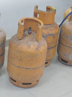 بنابل غاز للبيع اربع بنبله