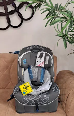 للبيع مريح للطفل ISOFX مناسب لجميع الأعمار  Comfortable ISOFIX for babies suitable for all ages