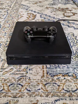 PlayStation 4 PlayStation for sale in Al Dakhiliya