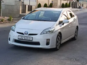 Used Toyota Prius in Amman