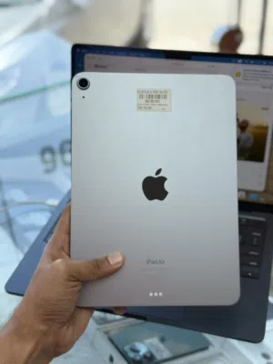 Apple ipad Air M2 11 inch 128Gb clean fantastic amazing condition