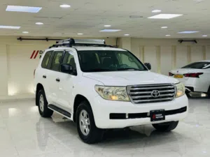 Used Toyota Land Cruiser in Muscat
