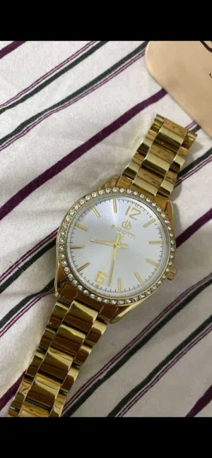 ساعةبحالة الوكالة