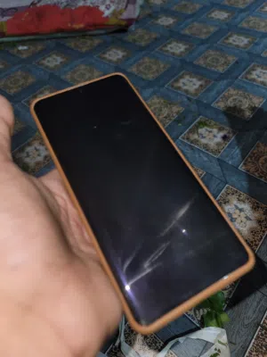 Xiaomi Redmi Note 13 Pro Plus 512 GB in Aden