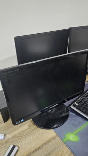 شاشة للبيع