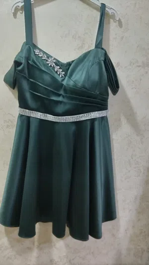مجموعة فساتين سهرة